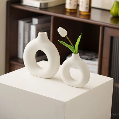 Plastic Pure White Vase 